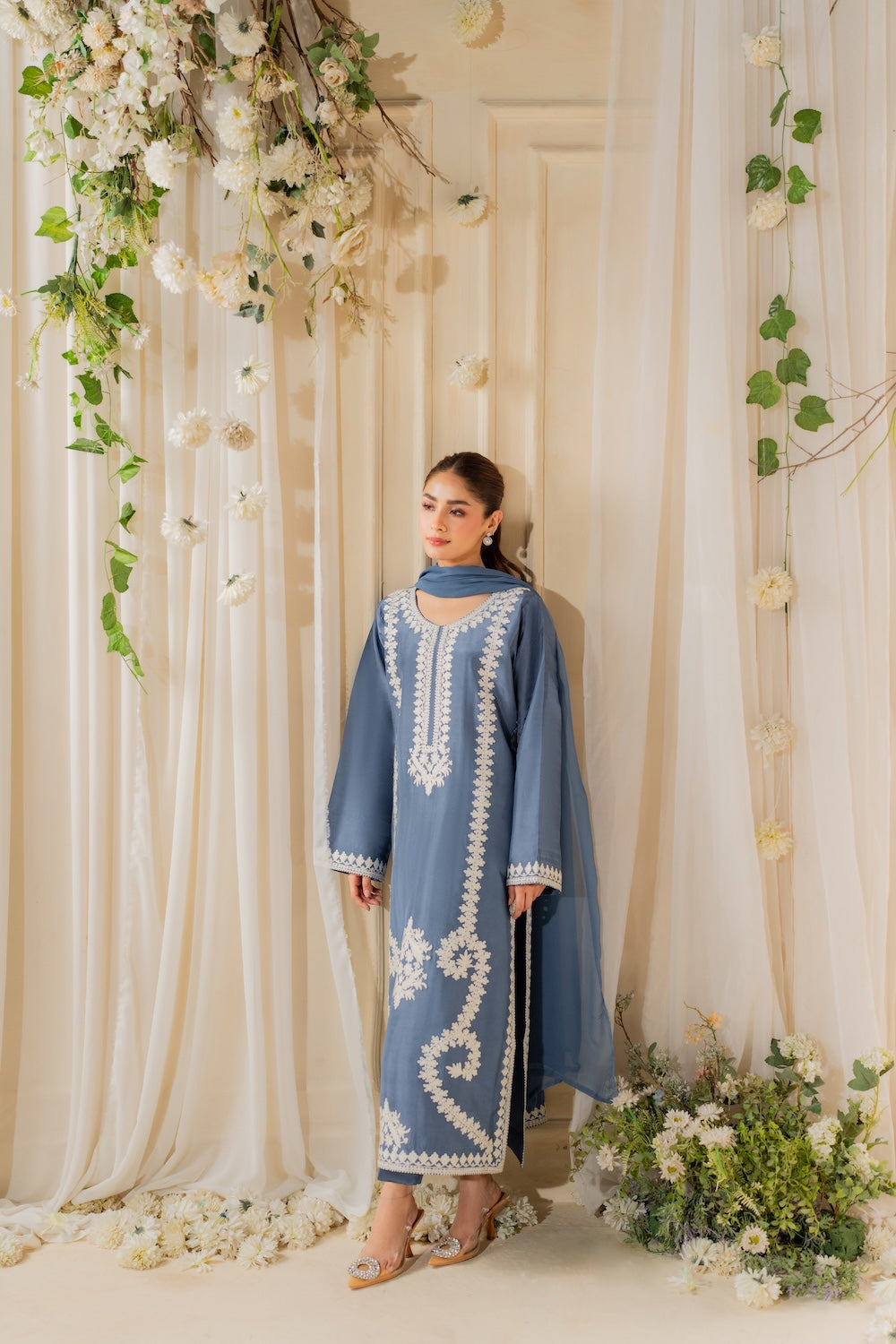 Neelam (Stitched 3 Pcs)